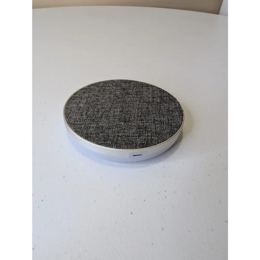 Onn qi wireless charger